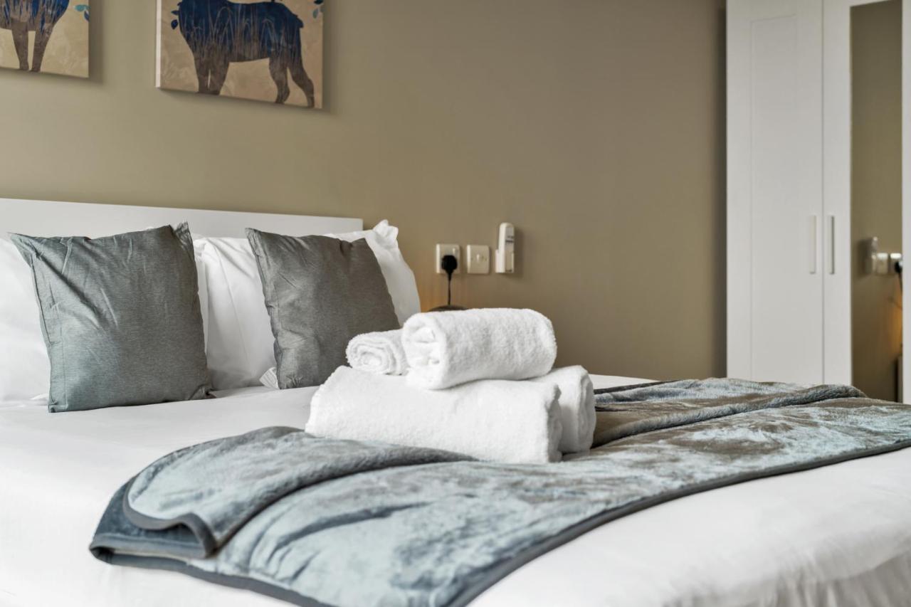 Oyo Fine B&B Hanwell Esterno foto